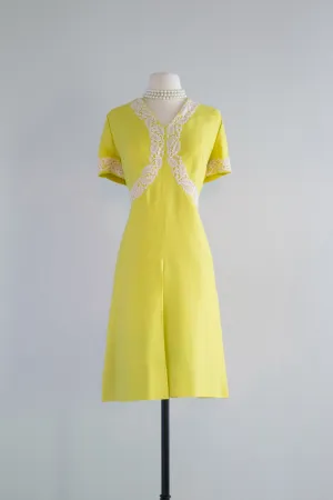 Brilliant 1960's Lemon Yellow Linen Dress By Vera Maxwell / XL