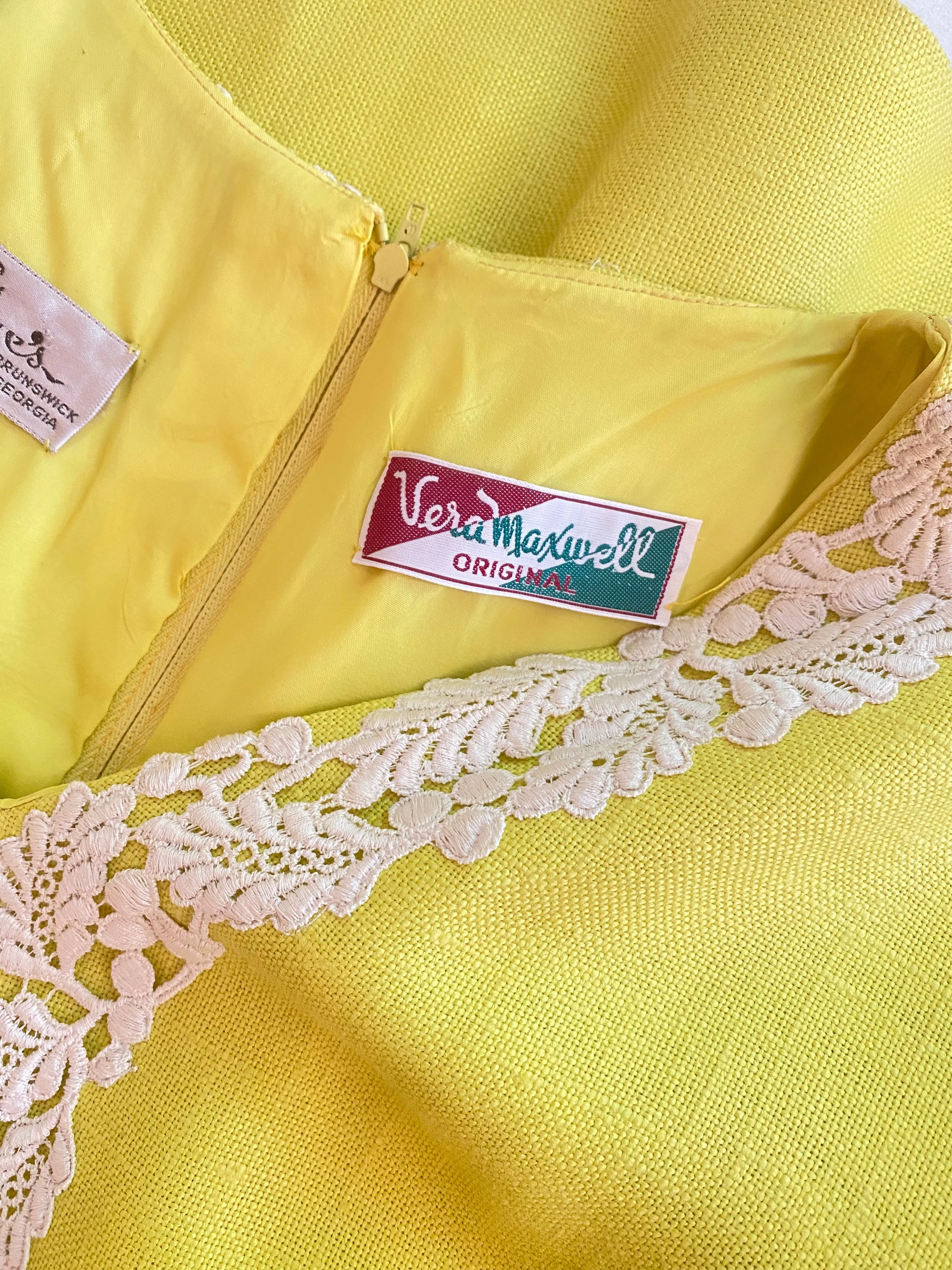 Brilliant 1960's Lemon Yellow Linen Dress By Vera Maxwell / XL