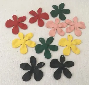 Charm Metal Flower 32mm Spray Painted 5 Pairs