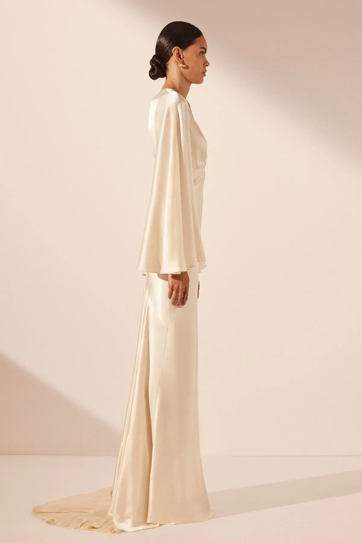 LA LUNE FLARED SLEEVE KEYHOLE MAXI DRESS - CREAM