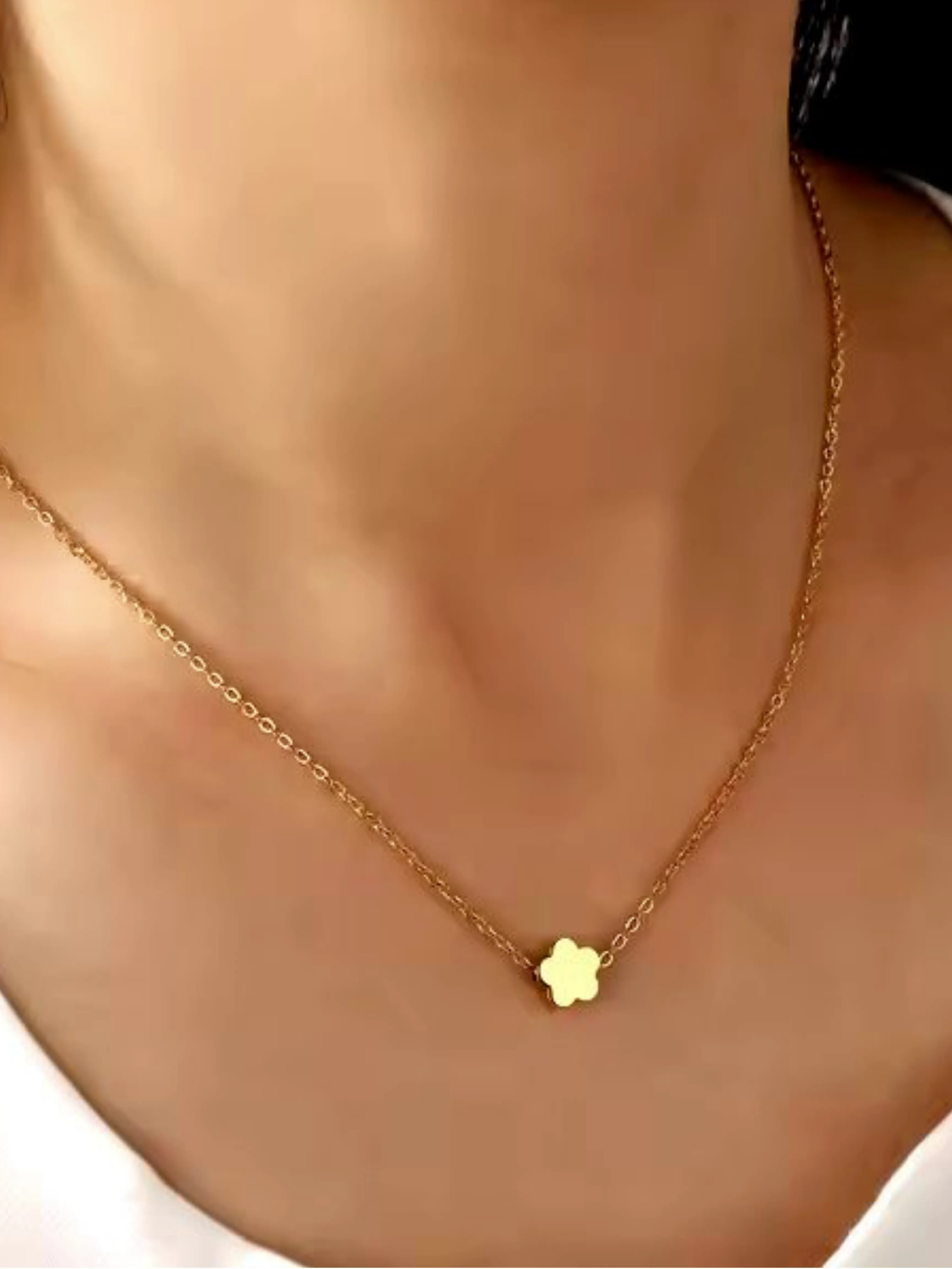 Mini Flower Engravable Necklace