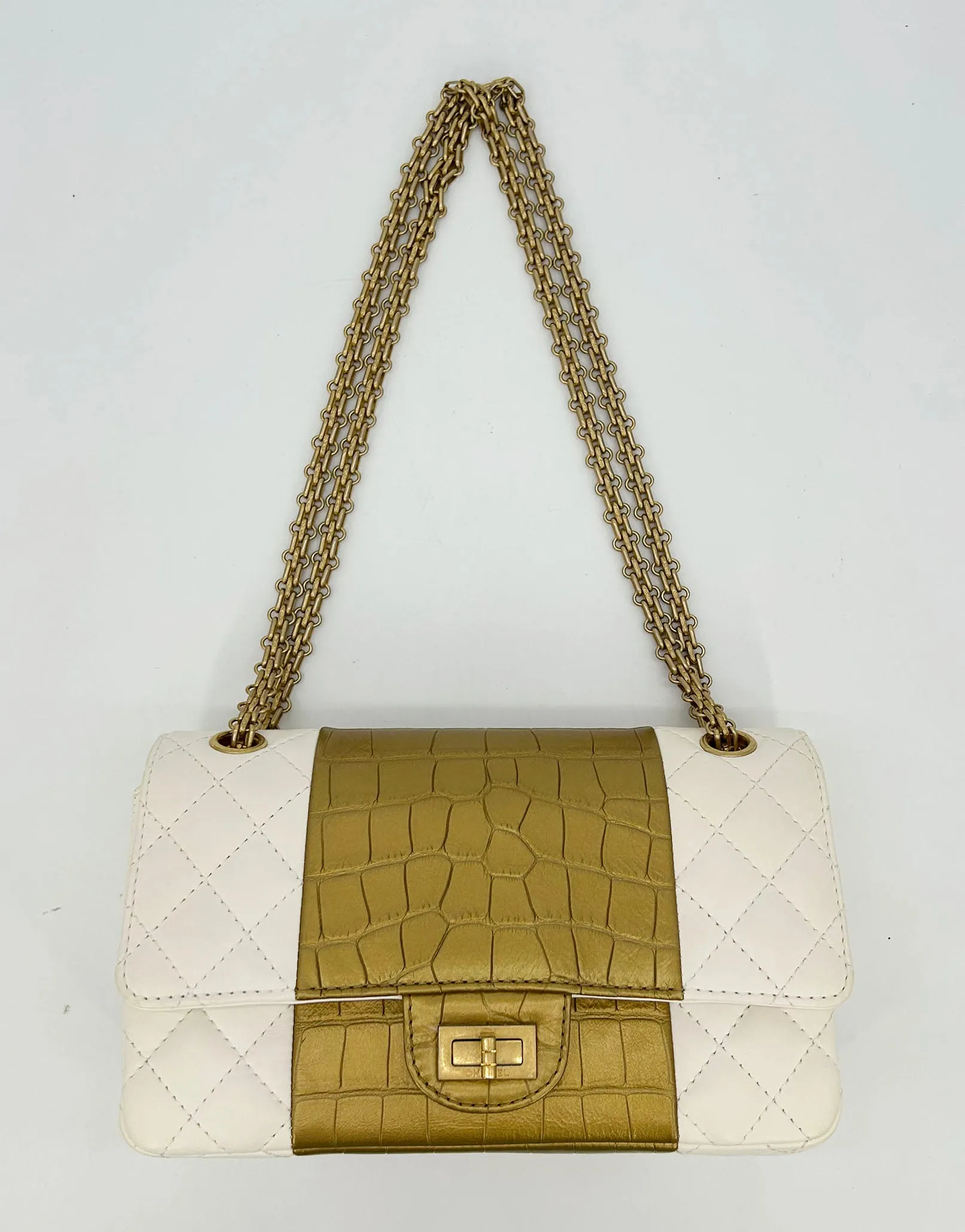 NEW Chanel Cream Leather Gold Alligator Double Flap Classic 2.55 Reissue NWT